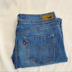 Levi’s Demi Curve Classic Rise Slim Fit Jeans